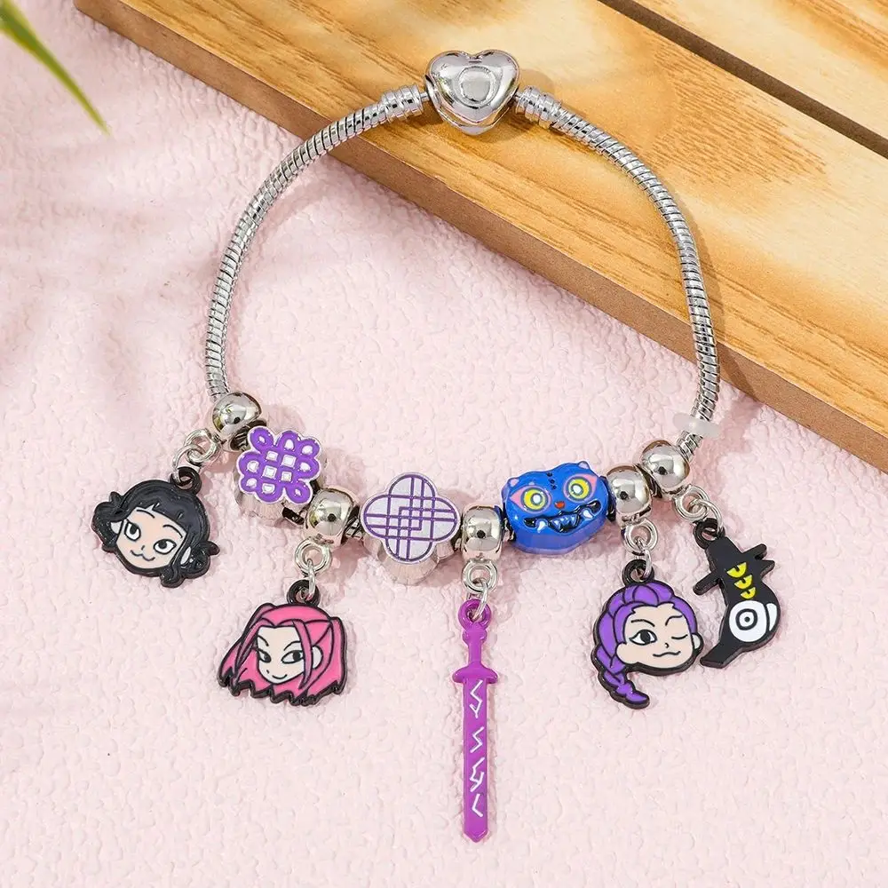 🔥 Pulsera K-POP + Caja Regalo (Edición Fans)